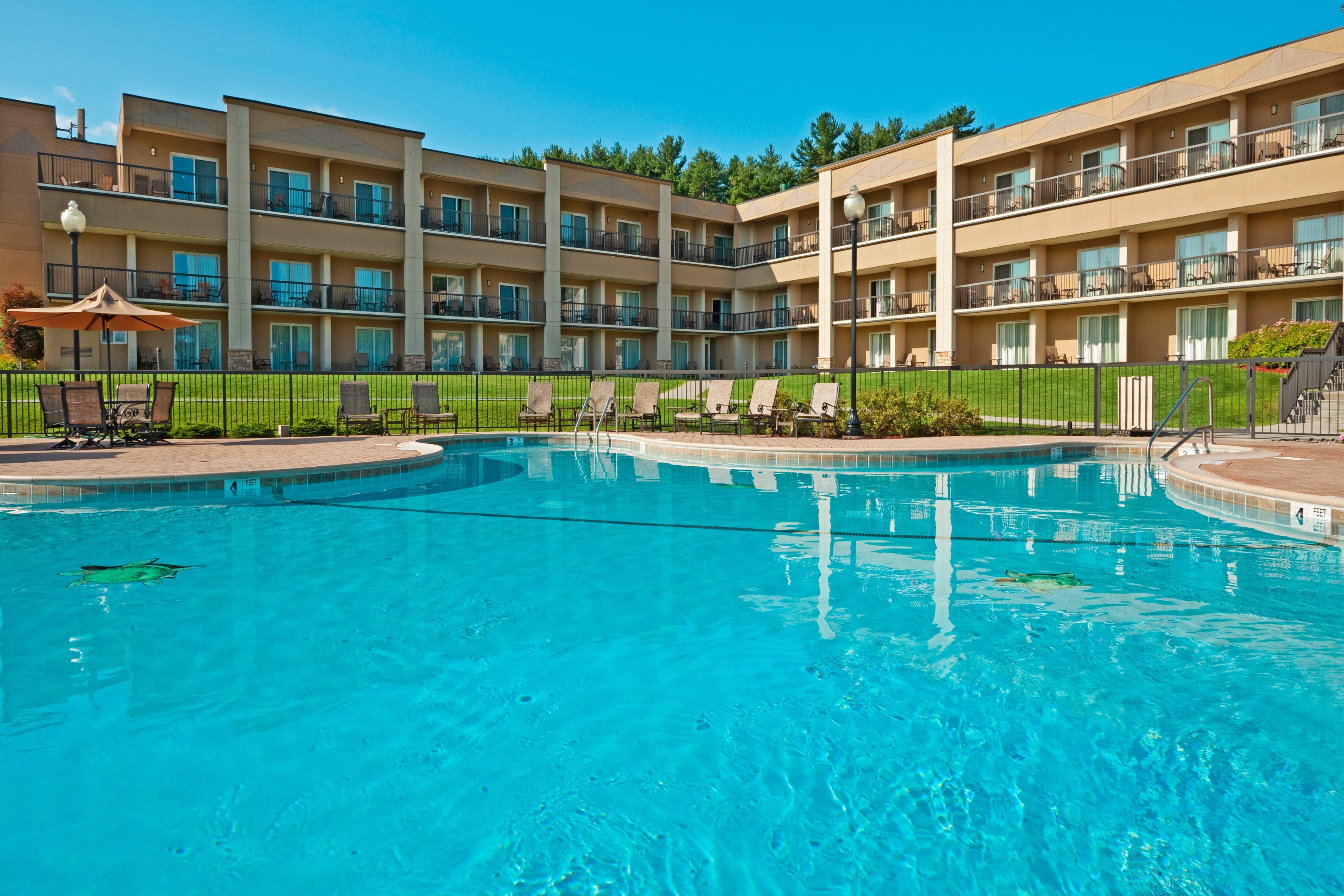 Holiday Inn Resort Lake George By Ihg Ngoại thất bức ảnh