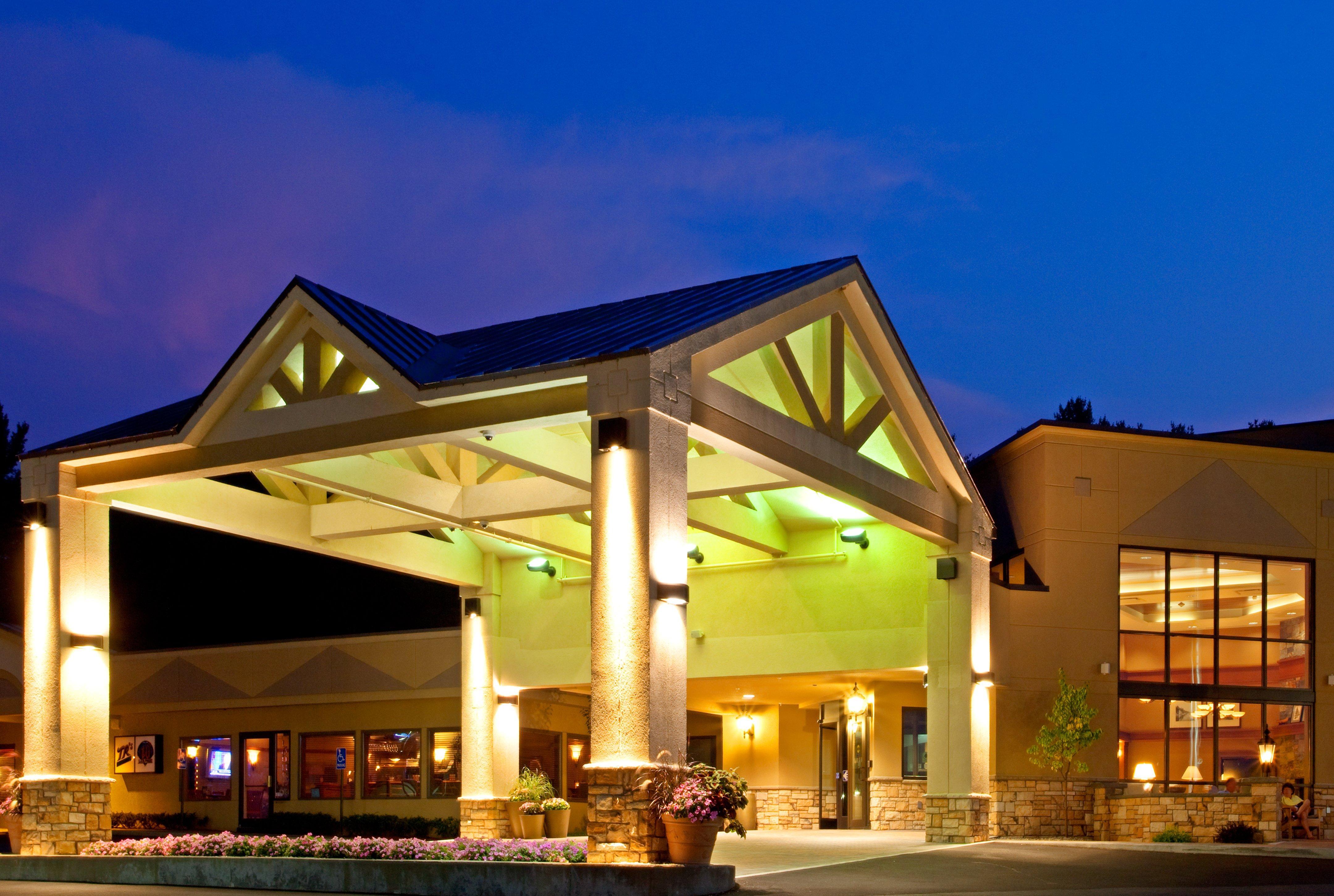 Holiday Inn Resort Lake George By Ihg Ngoại thất bức ảnh